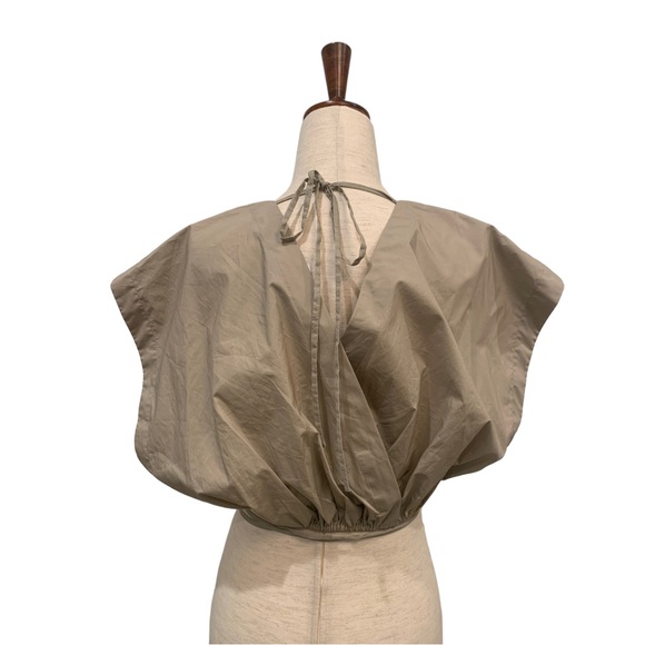 L'Academie The Fayette Top in Khaki from Revolve - Picture 3 of 8
